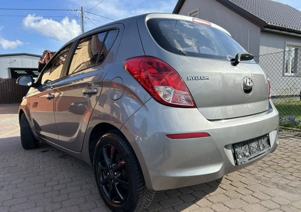Hyundai i20 cena 24900 przebieg: 71093, rok produkcji 2013 z Bojanowo małe 154
